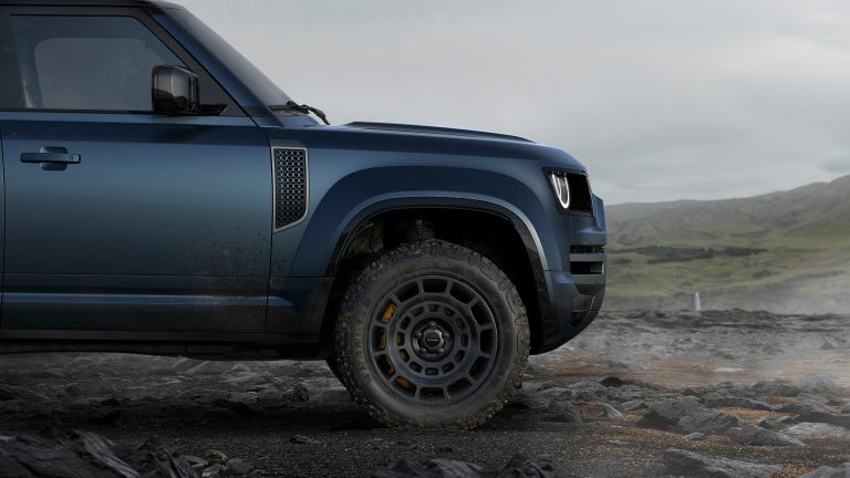Thiết kế ngoại thất uy quyền của siêu SUV Defender OCTA 2026