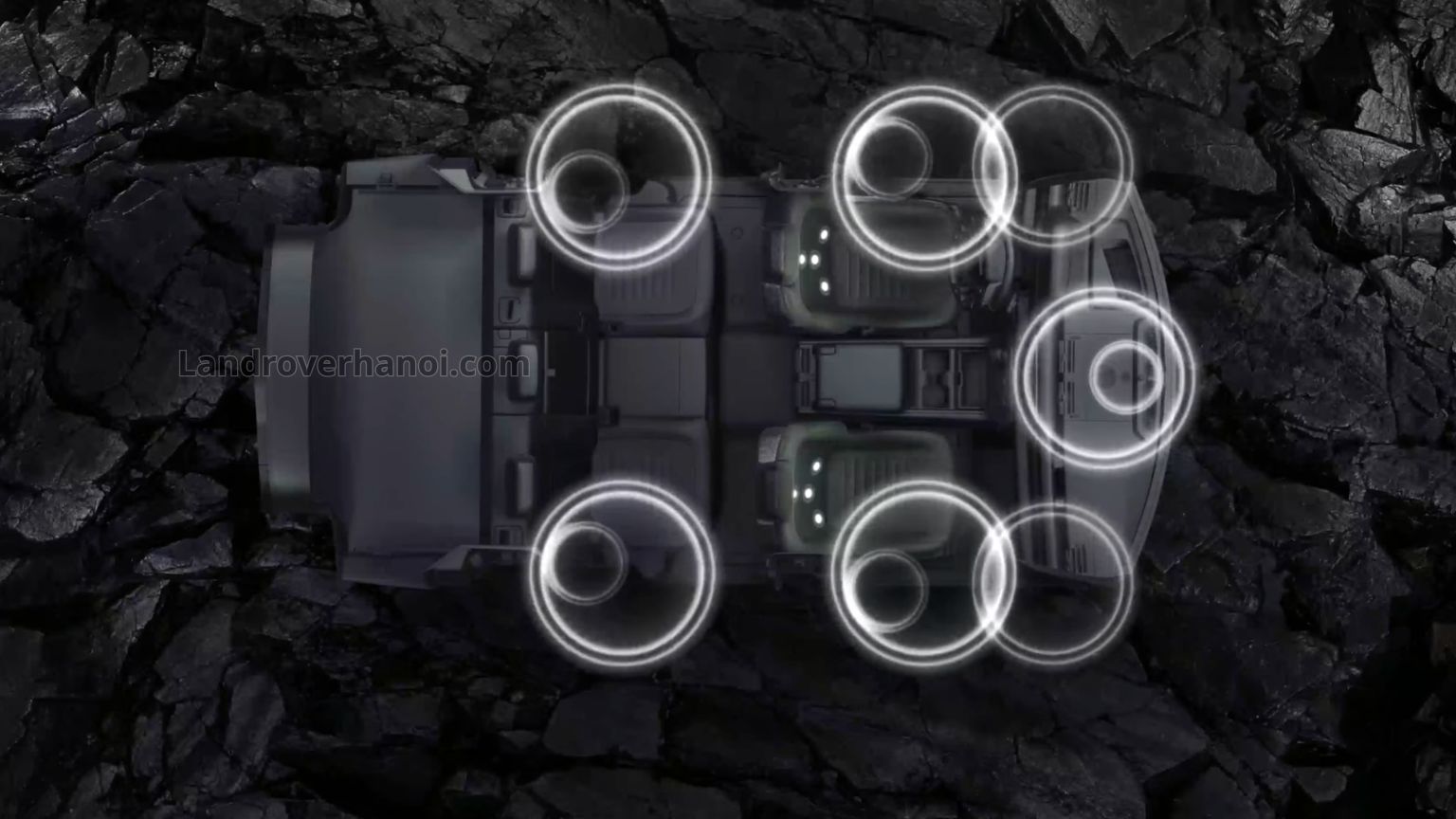 Khoang lái hiện đại và ghế Performance tích hợp âm thanh rung chấn trên Defender OCTA